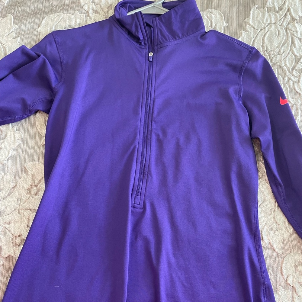 Women Nike dri fit
